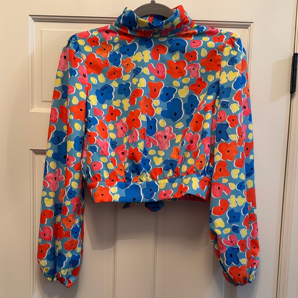 Open back Floral Women's Top - Multicolor